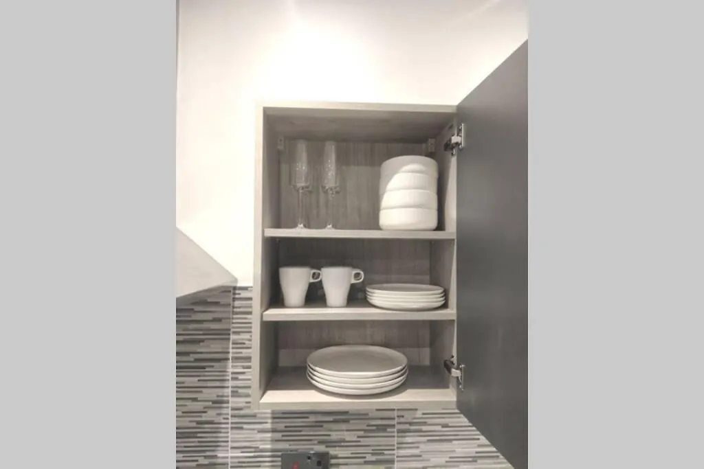 New Apartment - Offline Bookings On 079-504-13594 Bradford